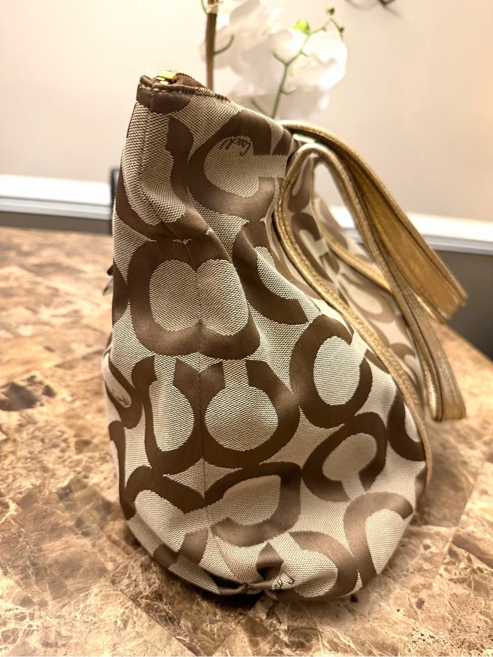 Coach POPPY Tan and Gold Signature Canvas Tote